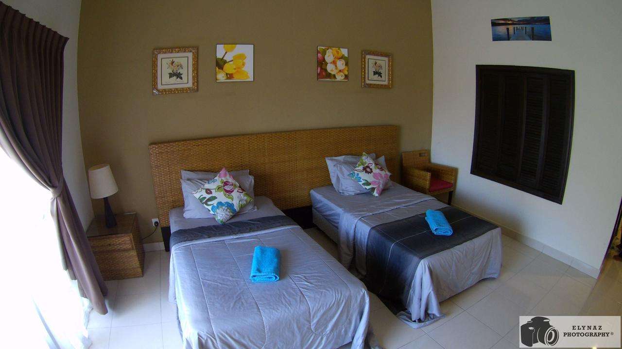 Zamlan Gold Coast Morib Intl Resort - Studio Экстерьер фото