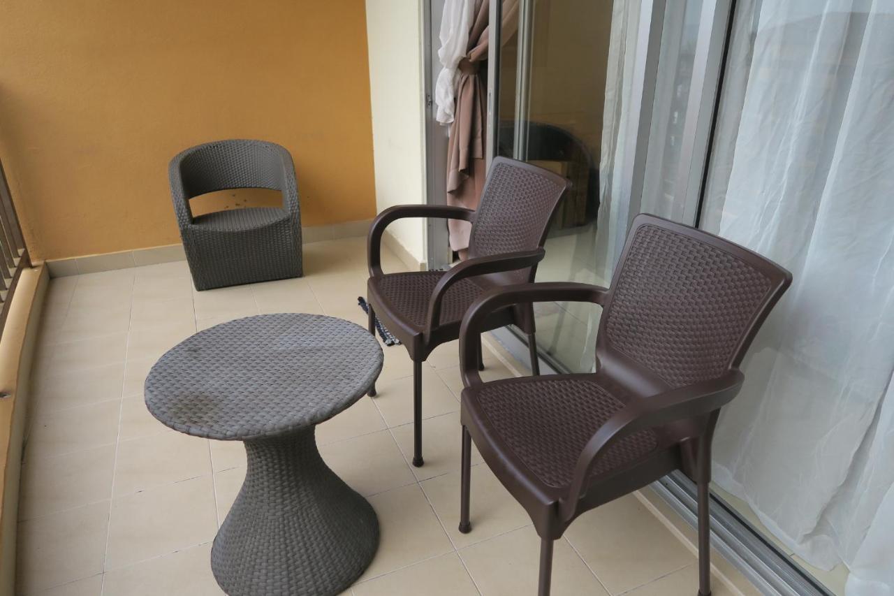 Zamlan Gold Coast Morib Intl Resort - Studio Экстерьер фото