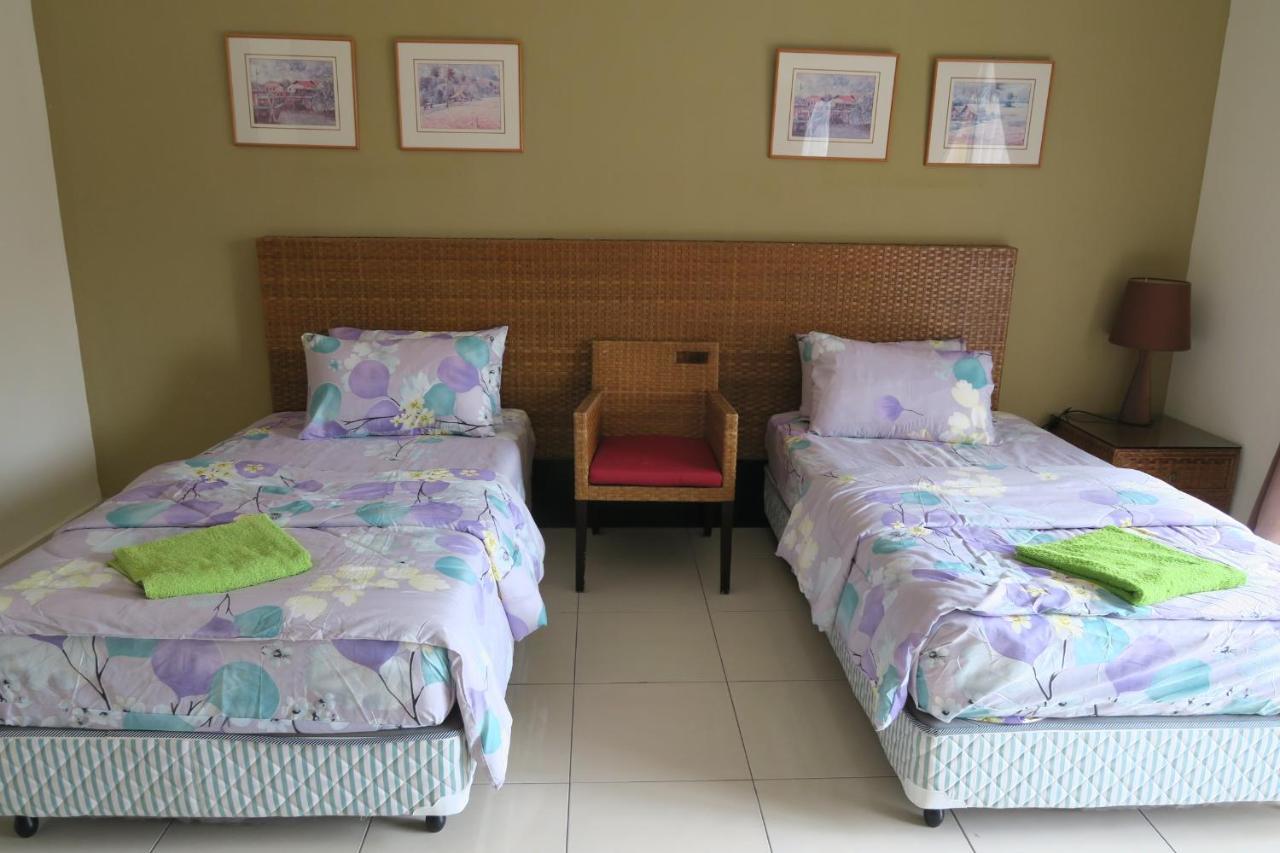 Zamlan Gold Coast Morib Intl Resort - Studio Экстерьер фото